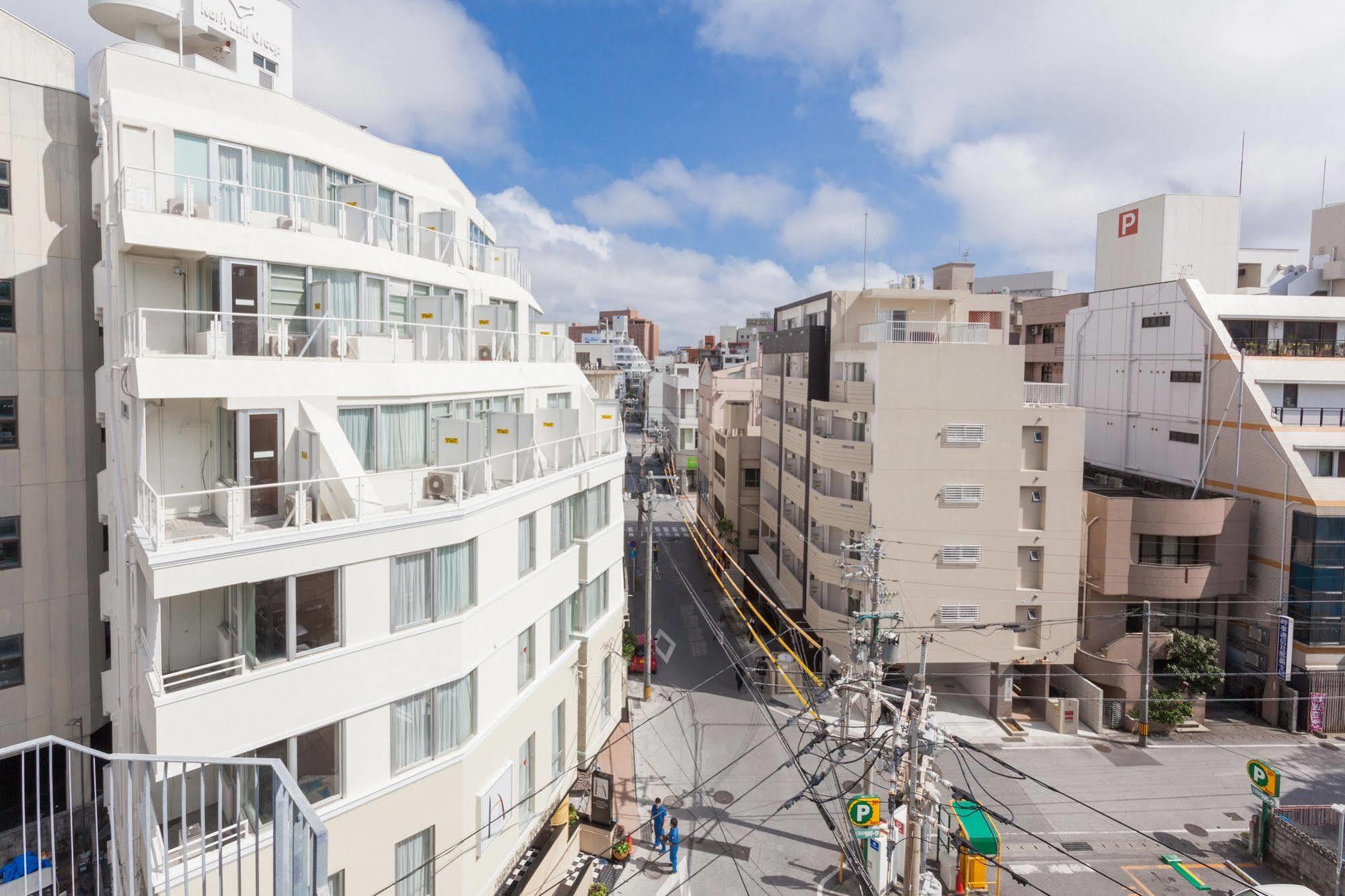 Okinawa Kariyushi Lch. Premium Hotel Naha Exterior foto