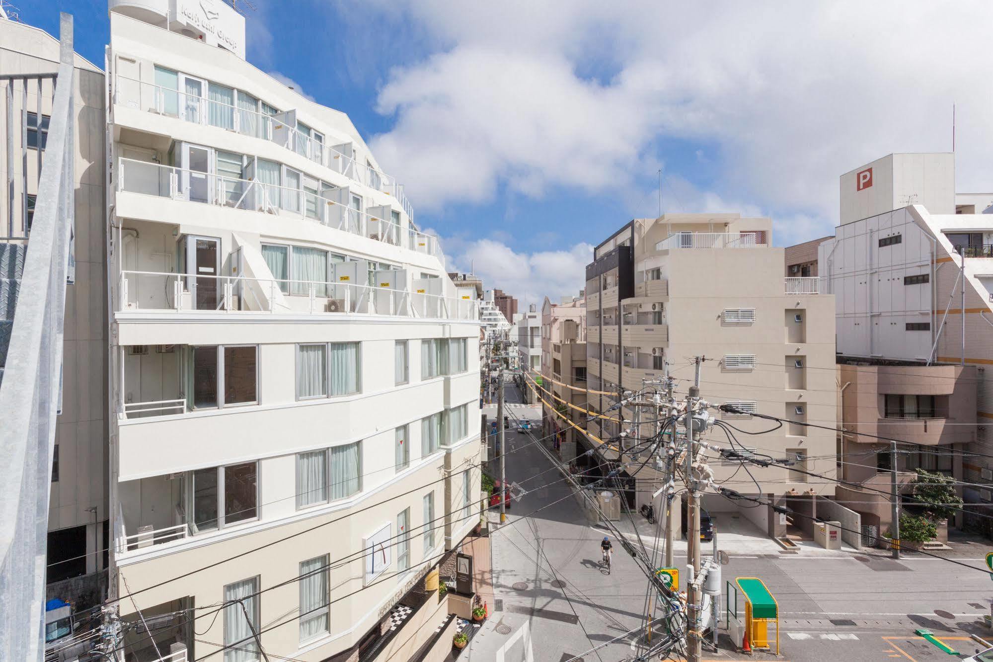 Okinawa Kariyushi Lch. Premium Hotel Naha Exterior foto